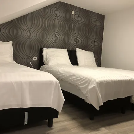 Hotel Mimosa 3*