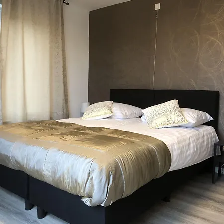 Mimosa Hotel